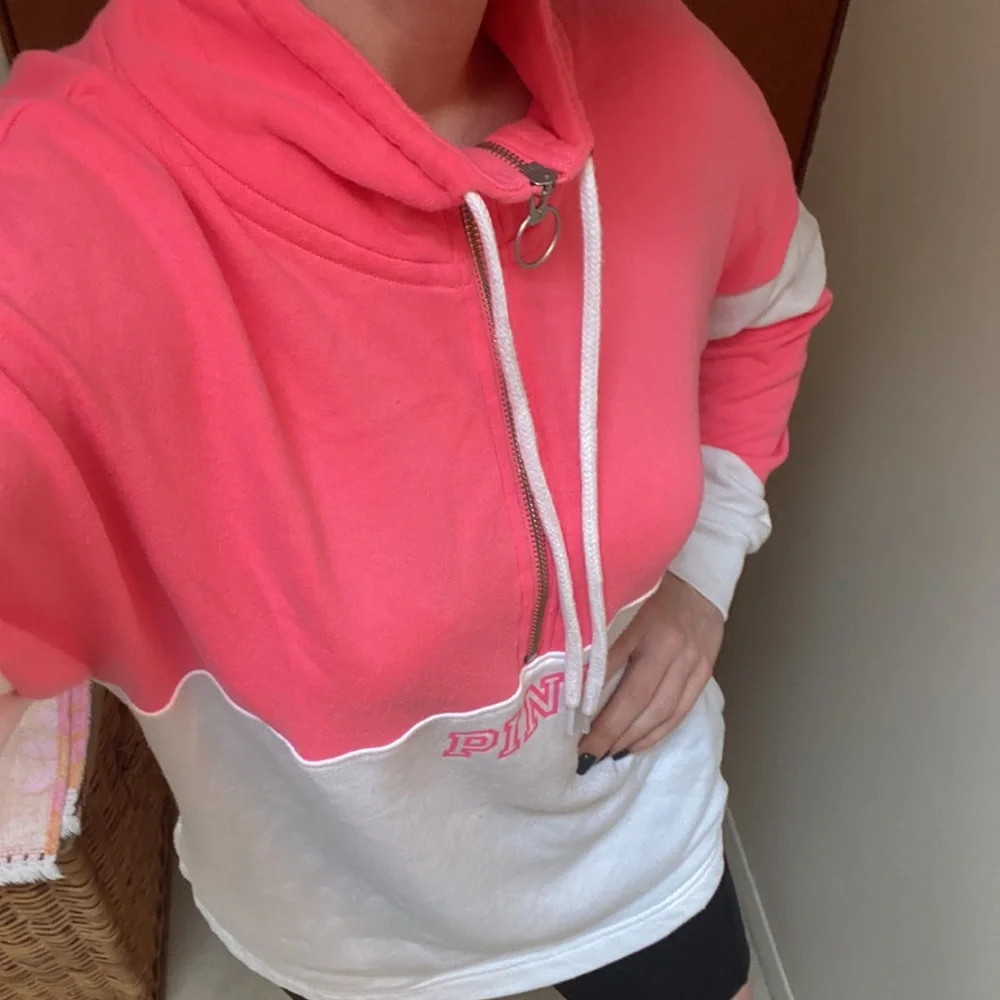 VS PINK • Funnel Neck O Ring Quarter Zip Sweatshirt - Picture 8 of 15